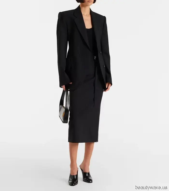 Non sto abbandonando i miei jeans o pantaloni questa primavera, ma queste tendenze delle gonne mi stanno sicuramente tentando.