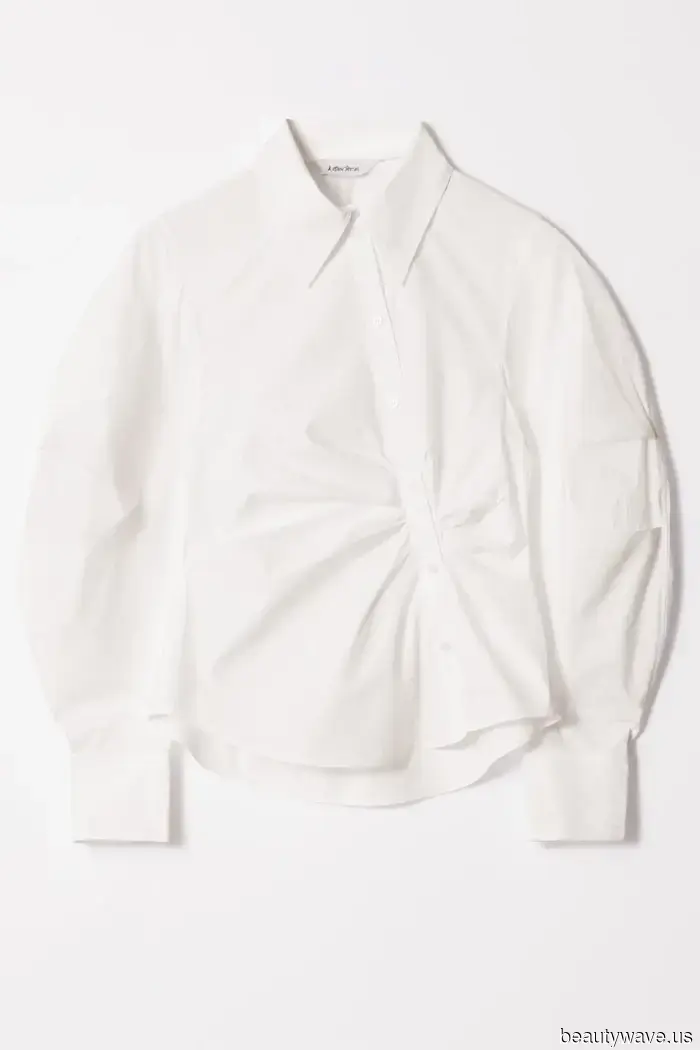 En las últimas 24 horas, he visto a las mujeres más elegantes usando la fórmula de atuendo más básica.