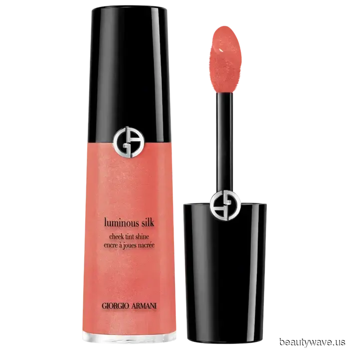 Apologies to my creams and balms—Disco Blush is what I'll be sporting for the time being.