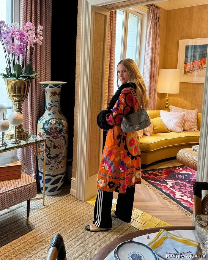 Allontanati dai leggings&mdash;questa è la tendenza dei pantaloni discreti che vedrai ovunque questo autunno