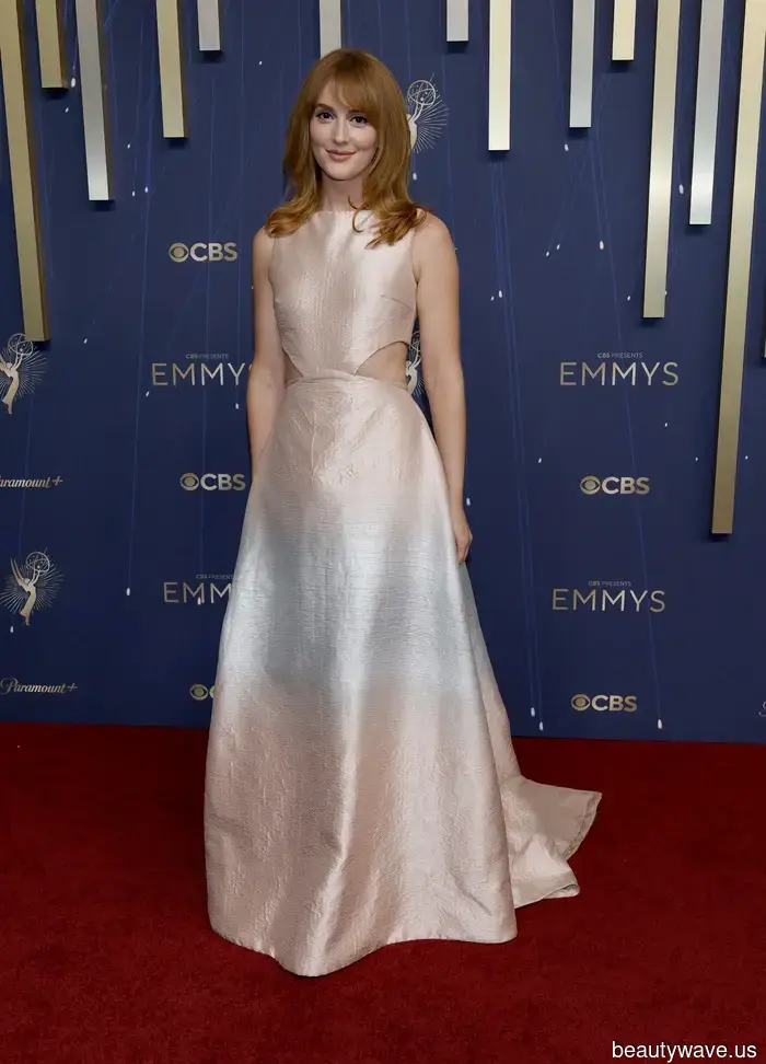 The 2025 Emmys Red Carpet Outfits That Should Win Their Own Award