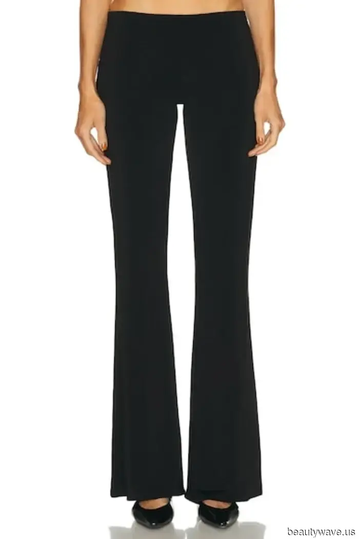 Just so you know: These are the specific bootcut pants that stylish girls are sporting this spring.