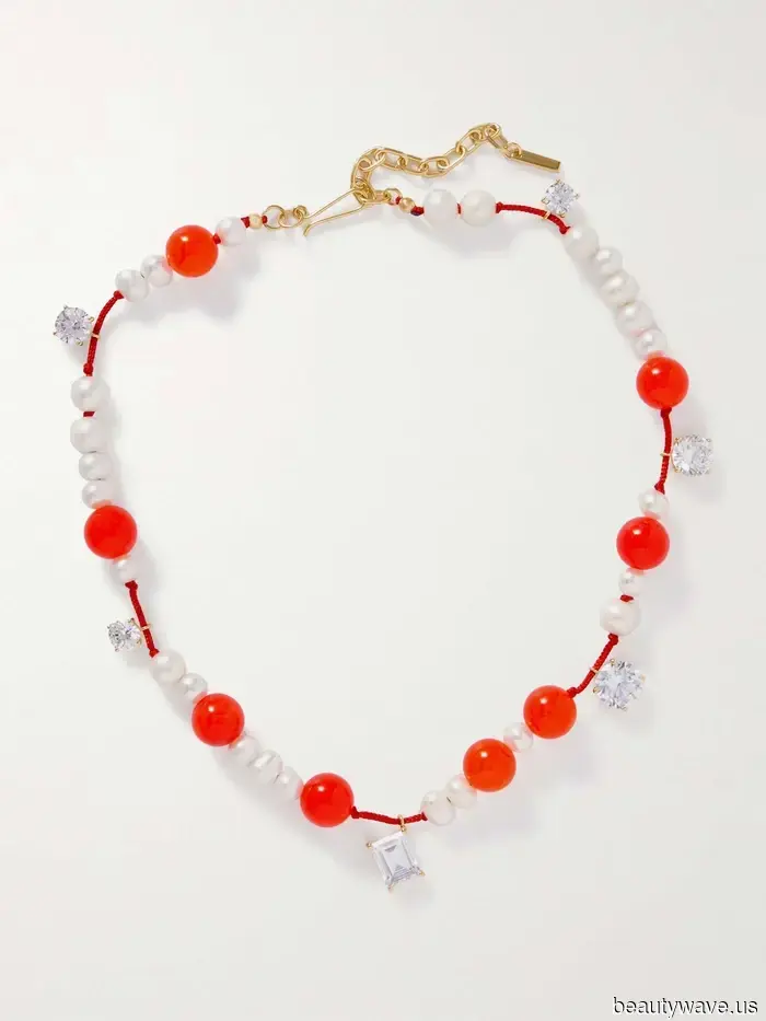 Зимние украшения — это не только серьги&mdash;5 классных трендов, которые можно носить с вашими свитерами и пальто