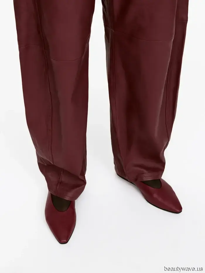 Nicht Schwarz, Nicht Weiß&mdash;Diese elegante Schuhfarbe sieht immer am schicksten zu Marineblauen Hosen aus.