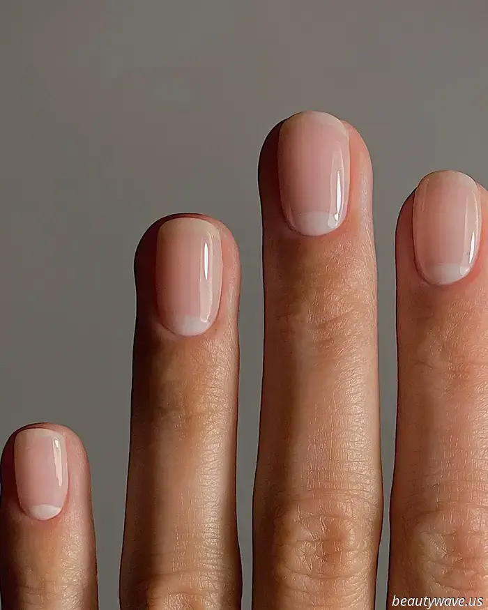 Non indosserò lo smalto trasparente a meno che non sia questa esatta combinazione di OPI Shade