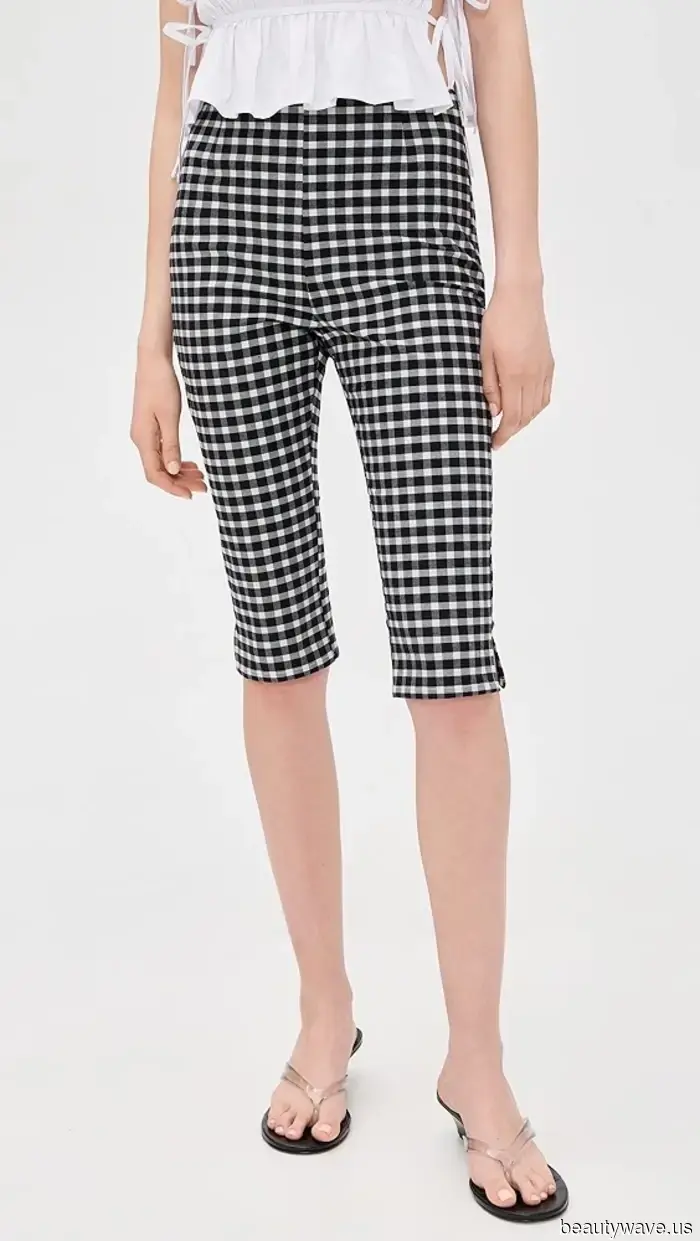 Not Linen Trousers, Not Denim: The Stylish Pant Trend Fashion Enthusiasts Return to Each Spring