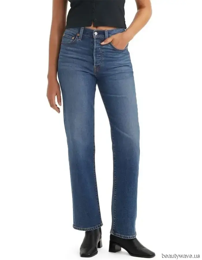 If a French woman were to shop during the October Amazon Prime Day Sale, these are the 35 items she would quickly include in her…