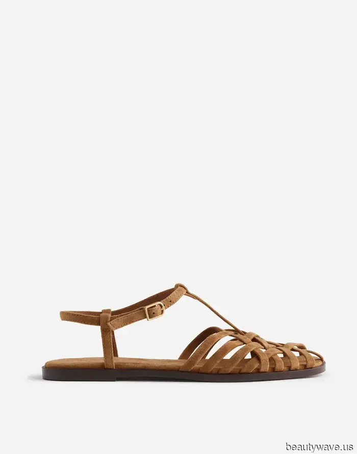 Si la comodidad de unos vaqueros y una camiseta viniera en forma de vestido, se vería muy parecido a esto&hellip;