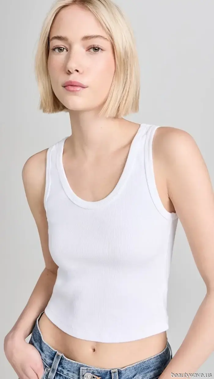It's a Fact: Women in Paris and Los Angeles are all sporting this understated date-night ensemble.