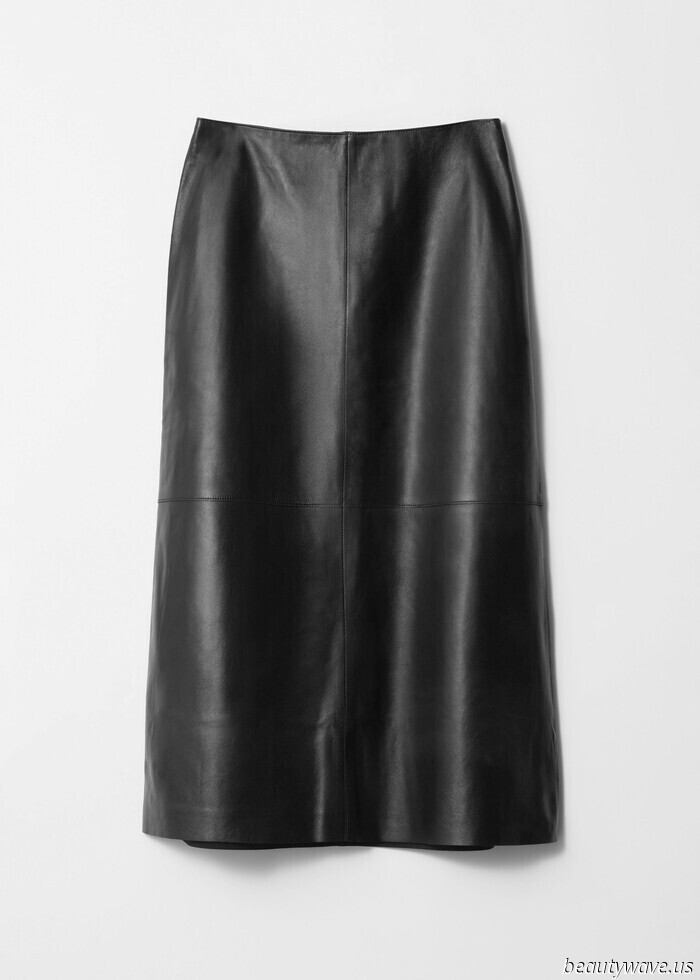 It's Sandal Season—5 Stylish Options That Match Perfectly With Skirts.