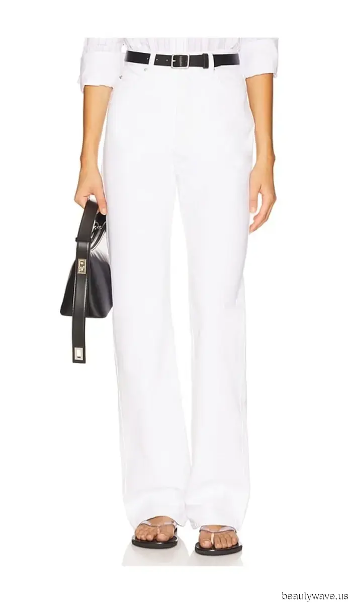 From Sweden to London: The Unexpected Jeans Color That Europeans Are Choosing This Fall