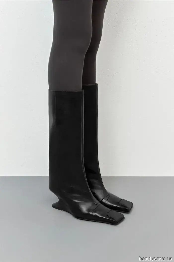I just returned from London and noticed these winter boot trends all around.