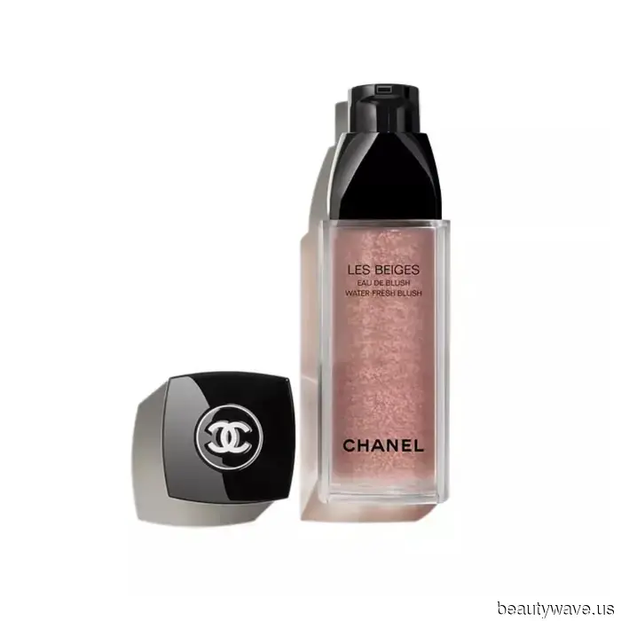 Es oficial: Las tendencias de rubor más adorables de esta primavera son difusas, románticas y casi pictóricas.