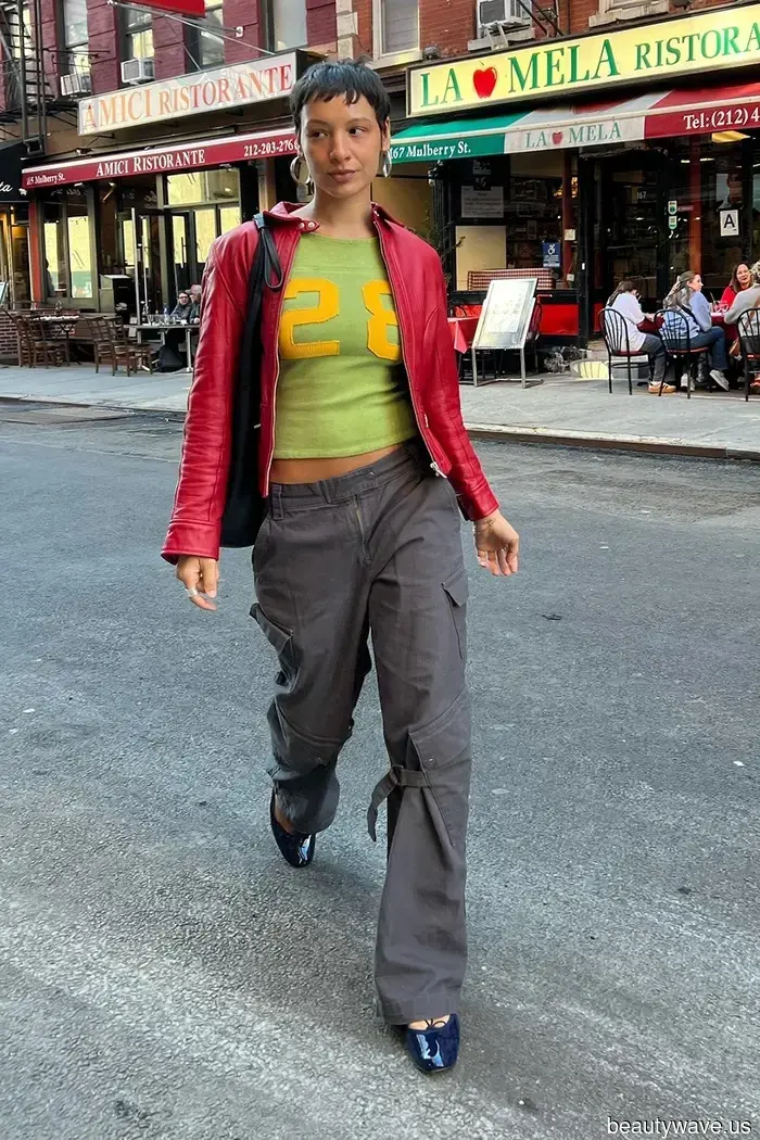 The Most Practical Pant Trend in Fashion Is Returning—Here Are 7 Stylish Ways to Wear Them in 2026.