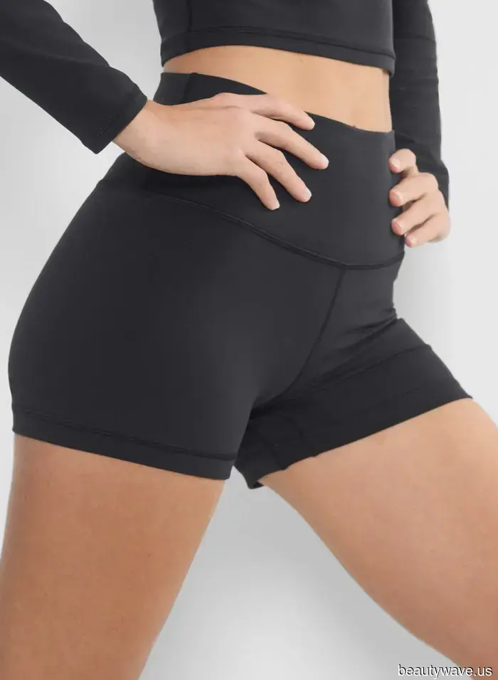 Sto aggiornando il mio guardaroba per l'allenamento&mdash;Queste 9 marche sono in cima alla mia lista