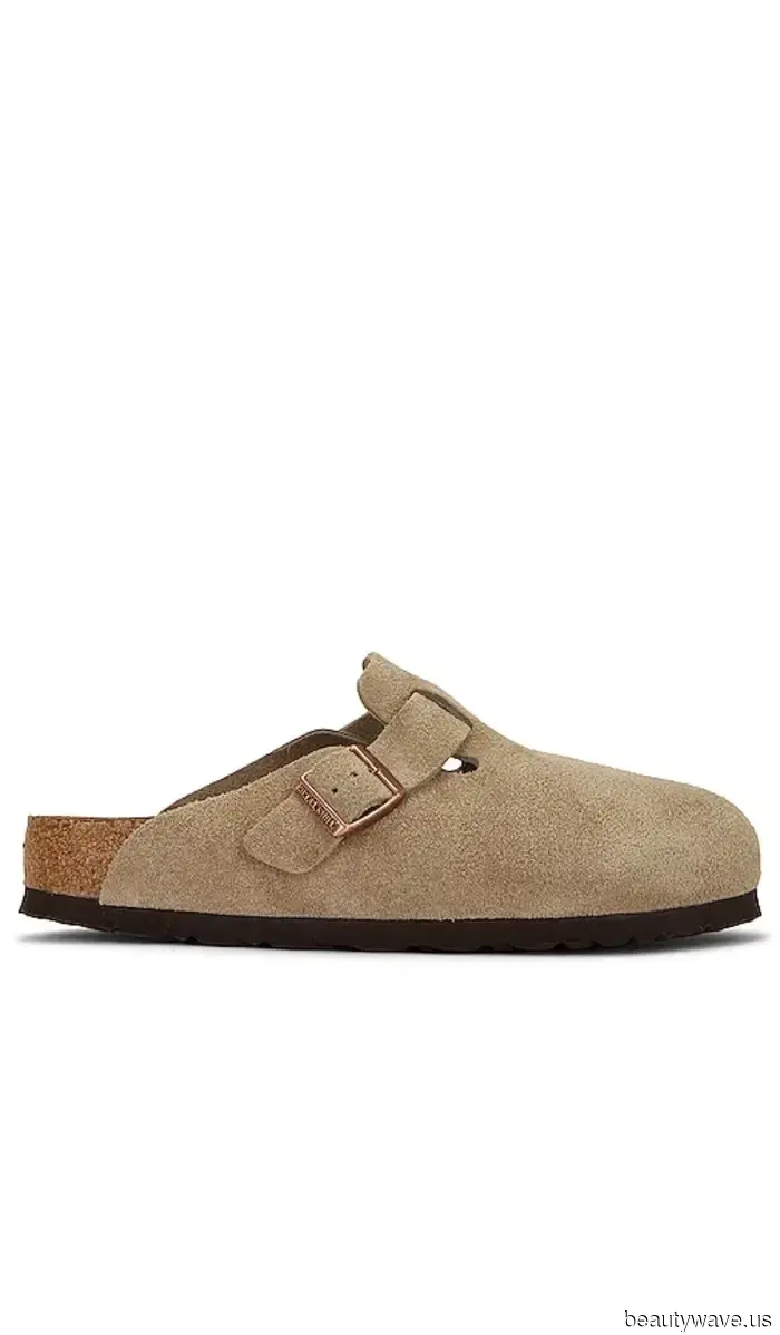 Paris! London! New York! Here's How Individuals Style the Barn Jacket Variedly According to Their Location.