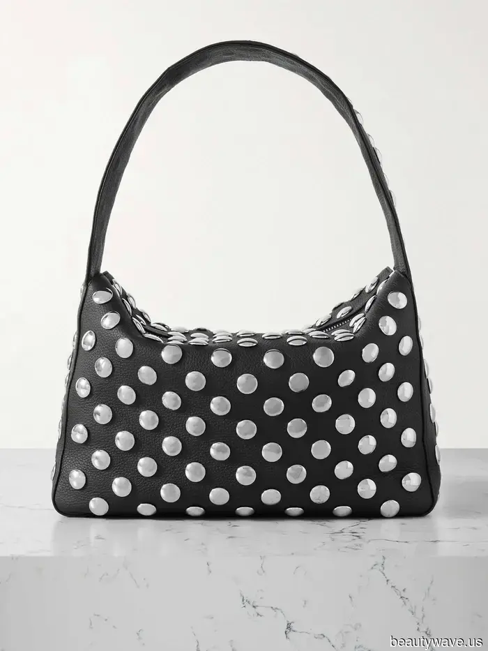If you plan to sport polka dots this spring, style them like this.