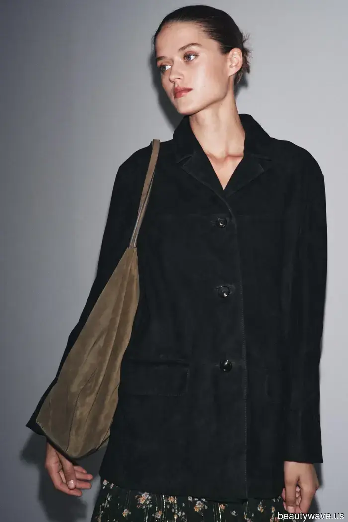 Donning this trend is the ultimate indication of refined taste—and now it's widespread in Zara.