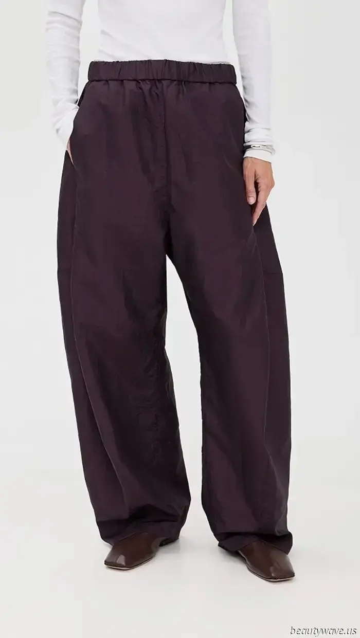 Tracee Ellis Ross acaba de demostrar que la gente con estilo prefiere los pantalones anchos a los vaqueros ajustados, y punto.