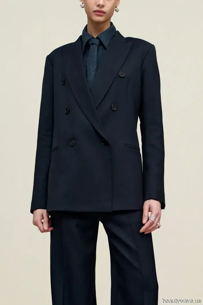 Gestisco un'attività di moda a New York&mdash;Questi sono i capi essenziali che indosso per creare i miei migliori outfit