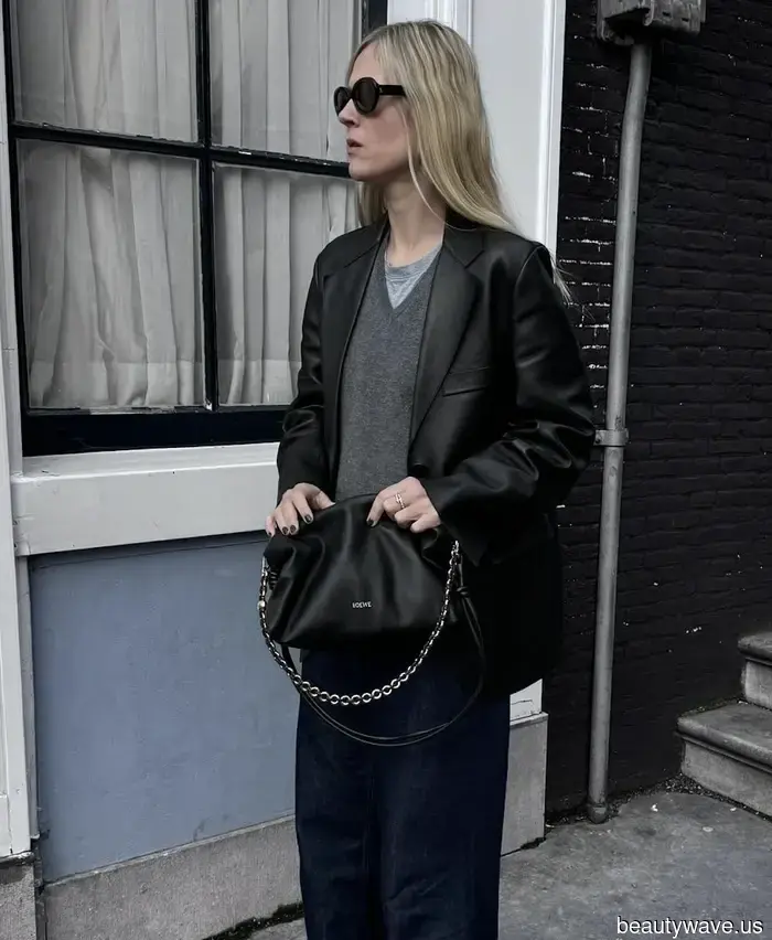 Ich mag meine Handtaschen minimalistisch und reichhaltig aussehend&mdash;5 stille Luxus-Stile, die ich diesen Frühling unterstütze.