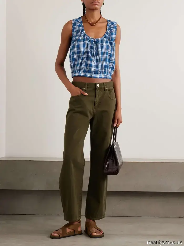 I’ve conducted the research—here are the 6 best summer tops to pair with jeans in 2026.