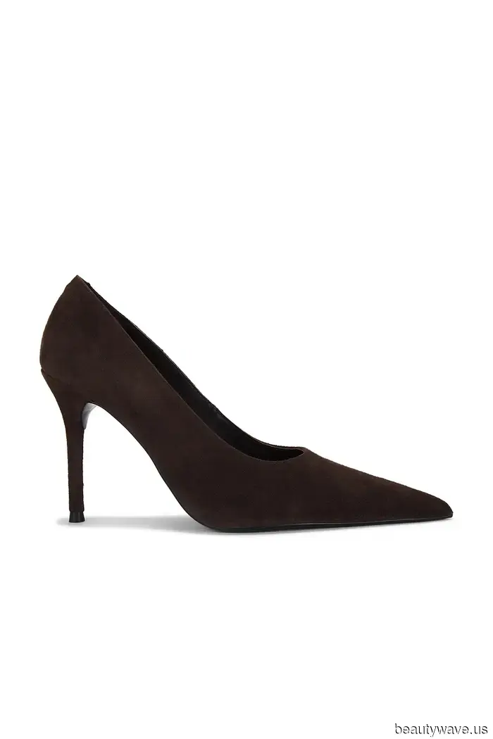 I reside in NYC—here are the 2026 heel trends I've noticed all around.