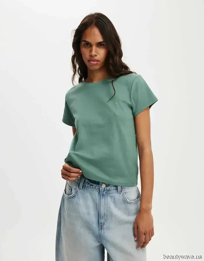 Farewell to the White Tee—Opt for This Surprising Top If You Aim to Dress Like a Fashionable Individual
