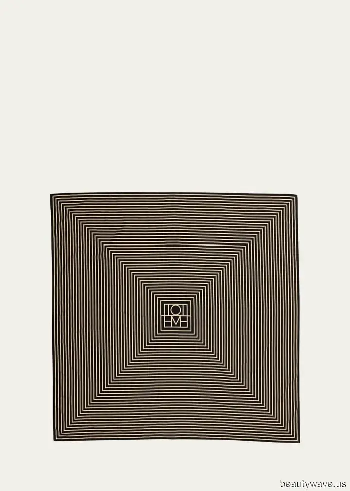 Forget the logos—this is what women in France and Italy are truly wearing for a summer in Europe.