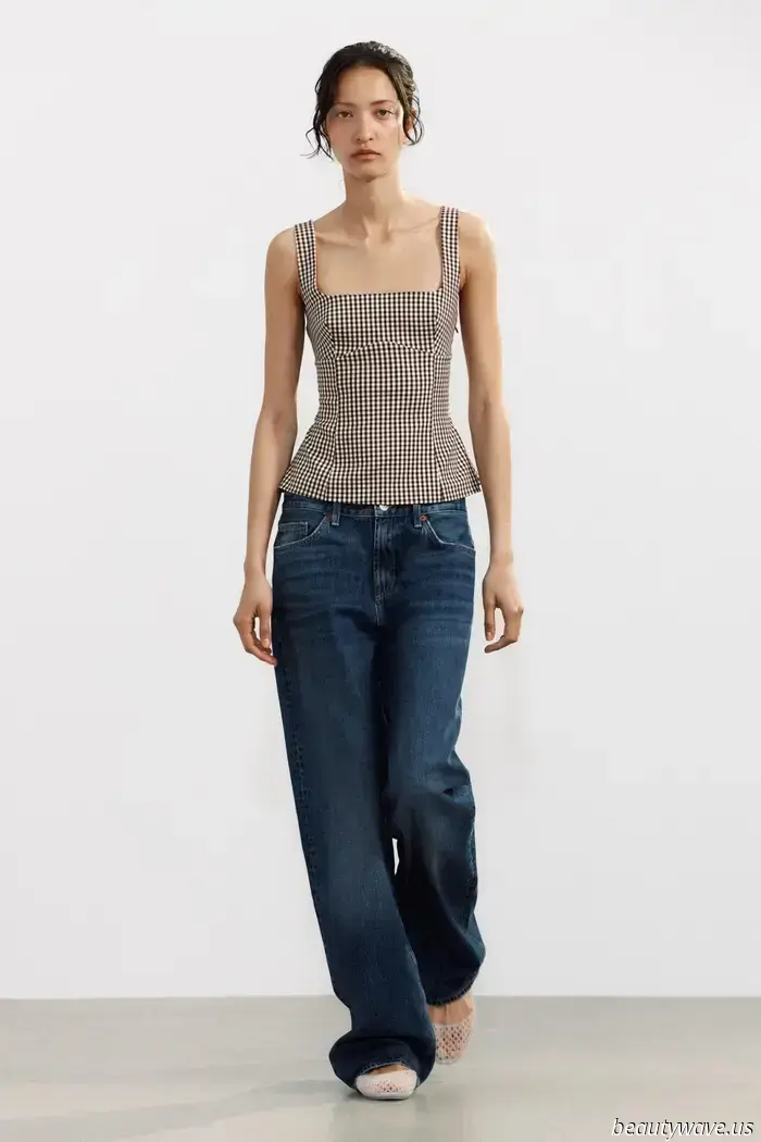 If you have a classic style, I can already tell that your summer outfits will include this it print.