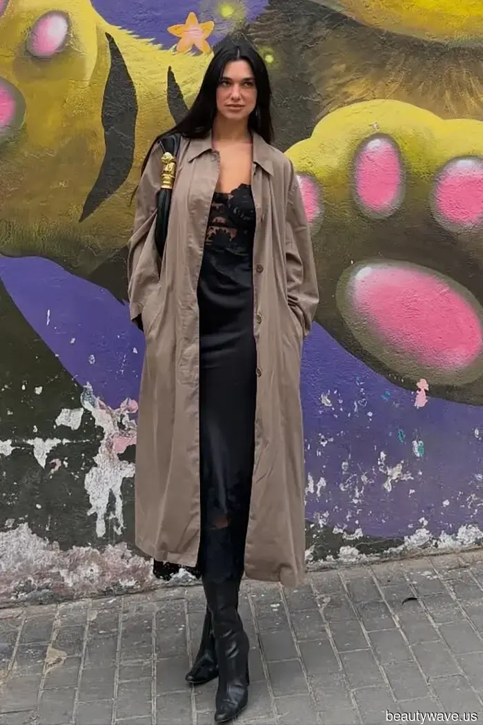 Это способ It-Girl носить нарядное платье днем.