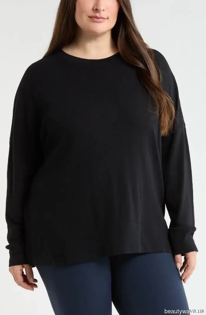 In Los Angeles, every It Girl will be donning this specific outfit instead of leggings this summer.