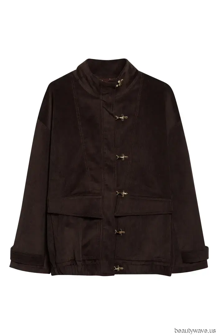 What the Editors of Who What Wear Shared as Their 35 Favorite Fashion Discoveries This Month