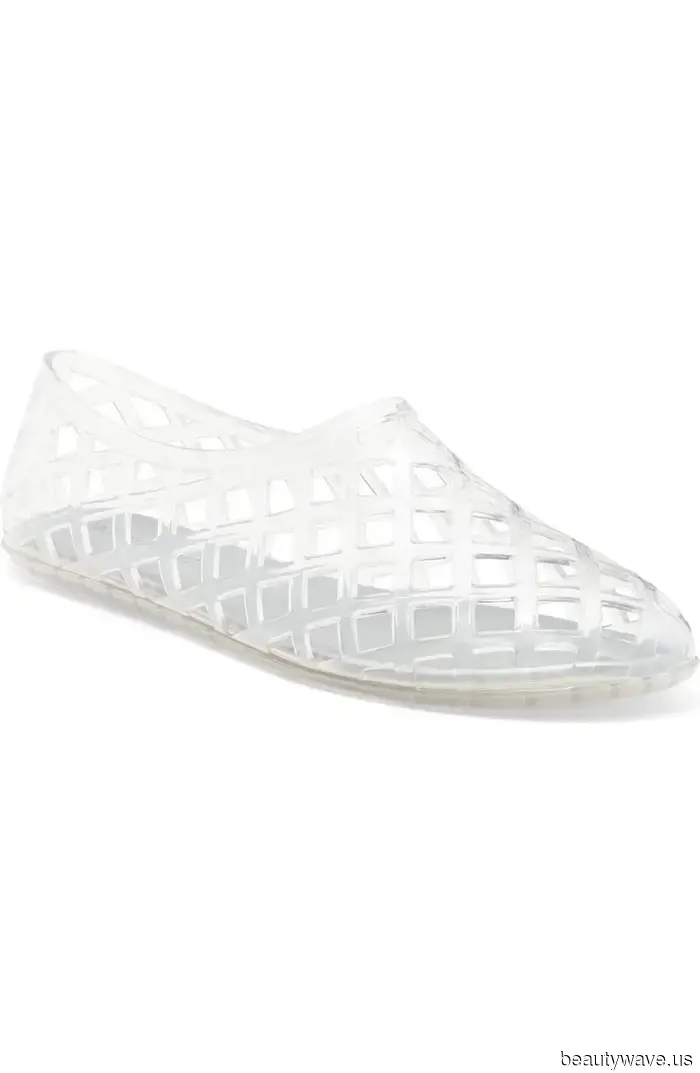 The Unexpected Accessory Trend That's Replacing Sun Hats