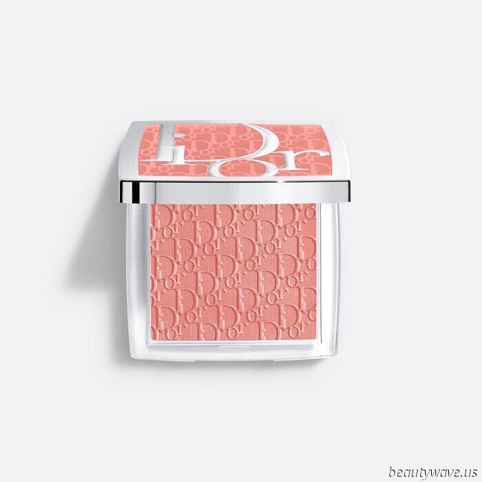 Dior has just refreshed its iconic Backstage makeup collection and revamped this celebrity-favored blush that went viral on TikTok.