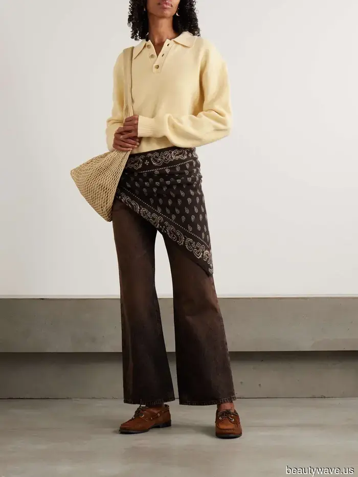 Überall, wo ich hinschaue, tragen Modeleute Jeans in einer dieser 5 Strickfarben.