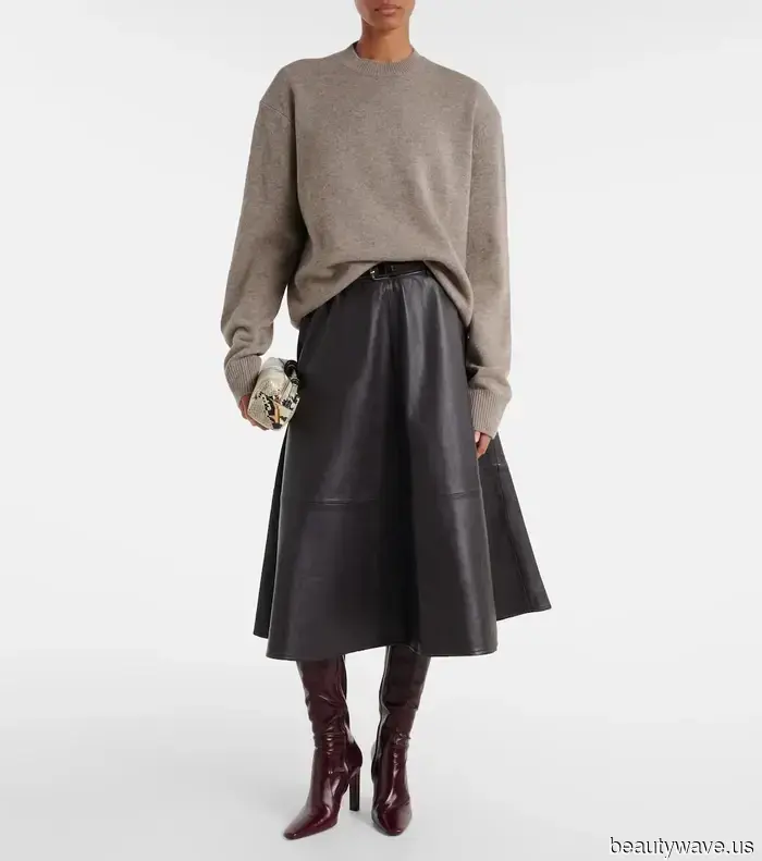 Dico sempre ai miei amici di comprare cashmere durante i saldi invernali&mdash;11 maglioni che consiglio per primi