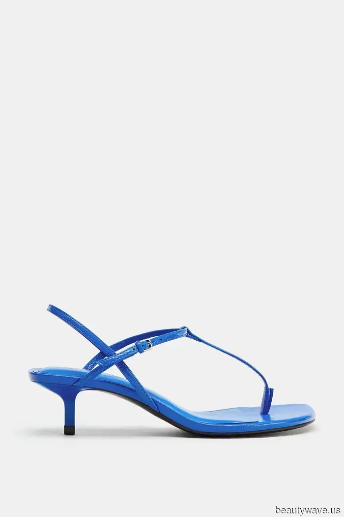 Джинсы с низкой талией снова в моде&mdash;это 5 пар обуви, которые все носят с ними