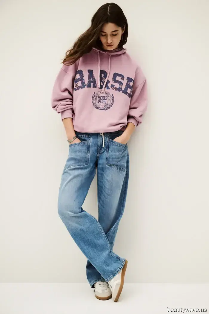 Gen Z and Millennials are in consensus—this previously unfashionable jeans trend is essential for achieving an elegant look with little effort.