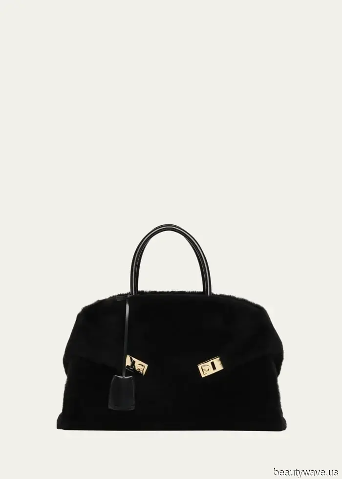 If There's One Trend to Take Away from Fashion Month, Let It Be This One.