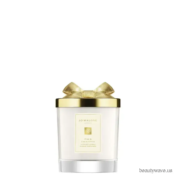 Моя рождественская елка может быть искусственной, но эти 9 свечей означают, что моя гостиная все еще пахнет праздничным лесом.