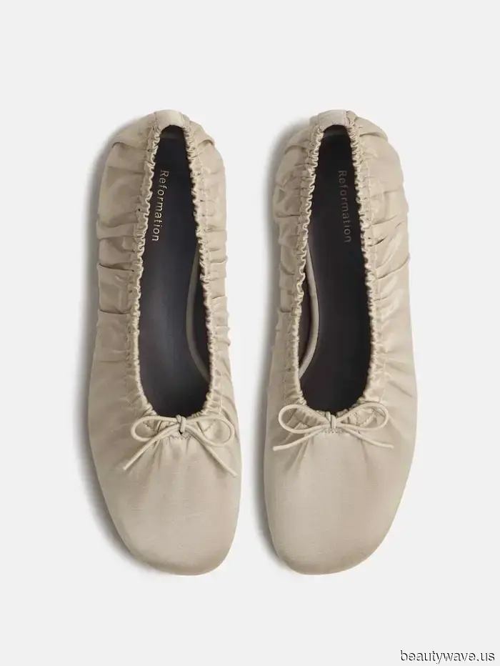 Sono ufficialmente stanca dei flip-flop&mdash;Invece, indosso ballerine di questa elegante tonalità
