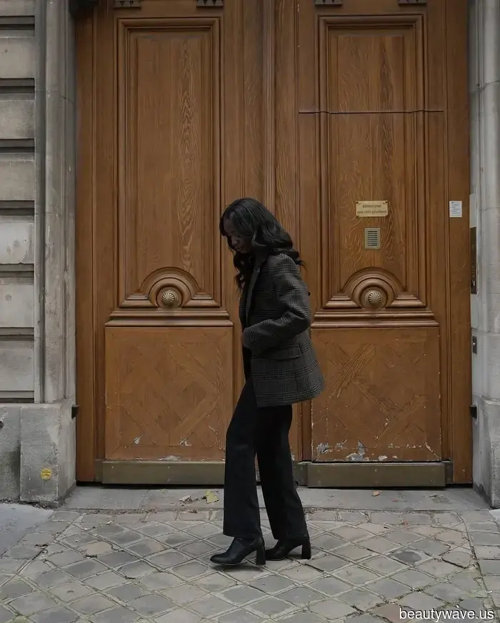 Это правда&mdash;модники отказываются от кожаных курток в пользу этого стильного осеннего альтернативы