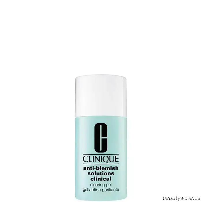 I recently tested a high-tech "Zit Zapper" to find out if it could help clear my hormonal breakout.