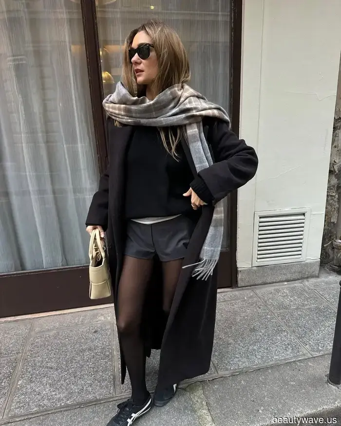 Every Stylish Girl Is Already Rocking This Chic Outfit Pairing for Spring.