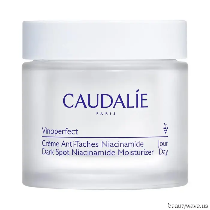 Kelly Rutherford è la regina degli iconici selfie in ascensore&mdash;Questi sono i prodotti di bellezza nascosti nella sua Birkin