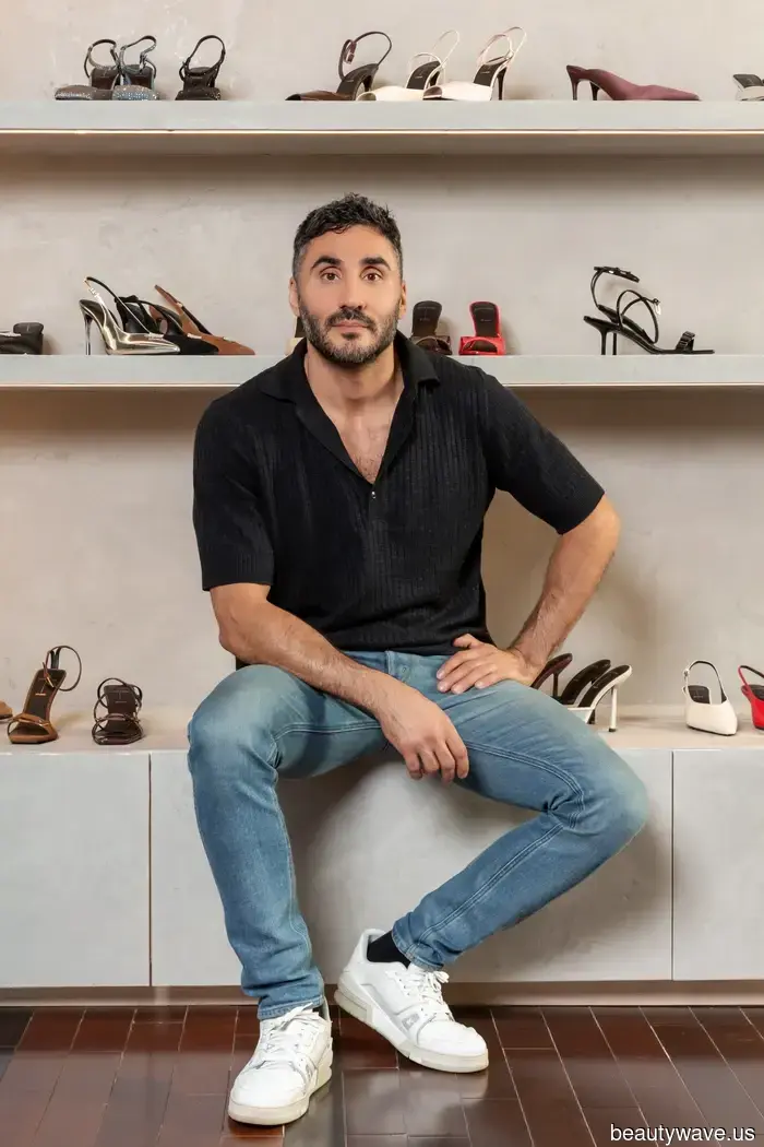 Ein Designer sagte mir, dass der größte Fehler, den Menschen beim Reinigen von Wildlederschuhen machen.