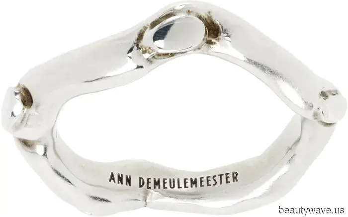 Updating my fall wardrobe is my main focus—36 shoes and accessories I'm thinking of including in my collection.