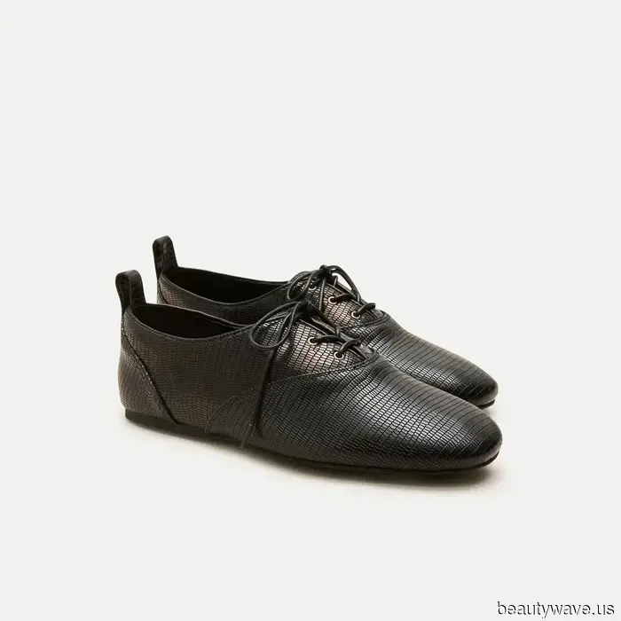 The new Fall 2026 footwear is arriving, and I'm completely confident that these 33 styles will be sold out.