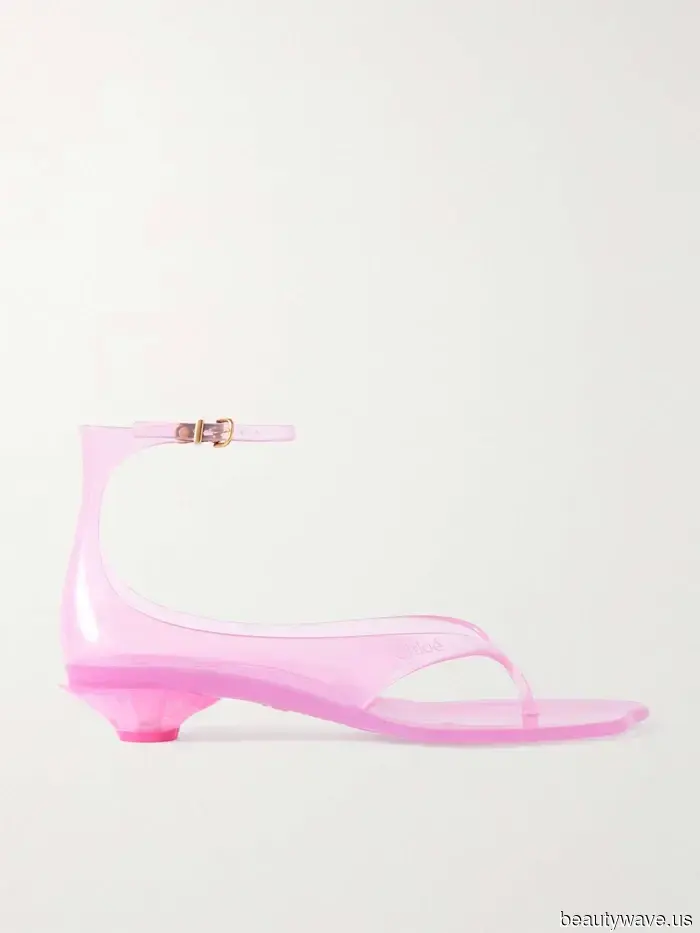 These $40 Gap sandals are just as stylish as the $600 designer pair I've been thinking about since last spring.